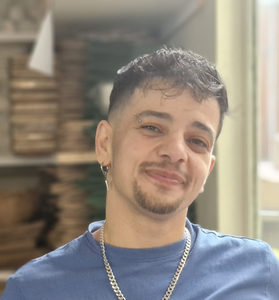 מעין שטנדל - הרצאות בנושאי להט"ב וטיפול